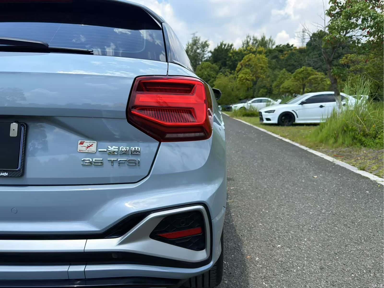 Audi Q2L, 2023 16