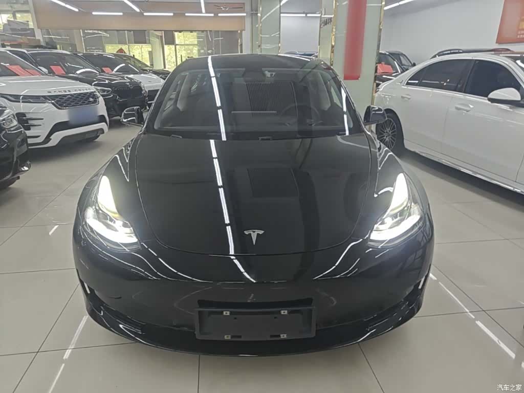 Tesla Model 3, 2023 3