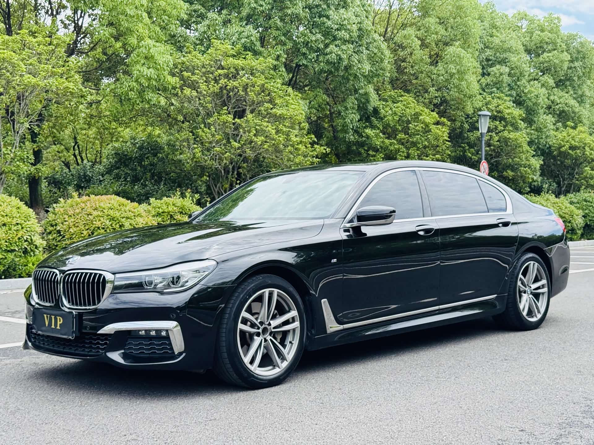 BMW 7 Series, 2018 1