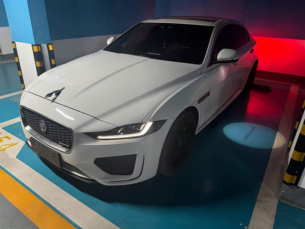 Jaguar XEL