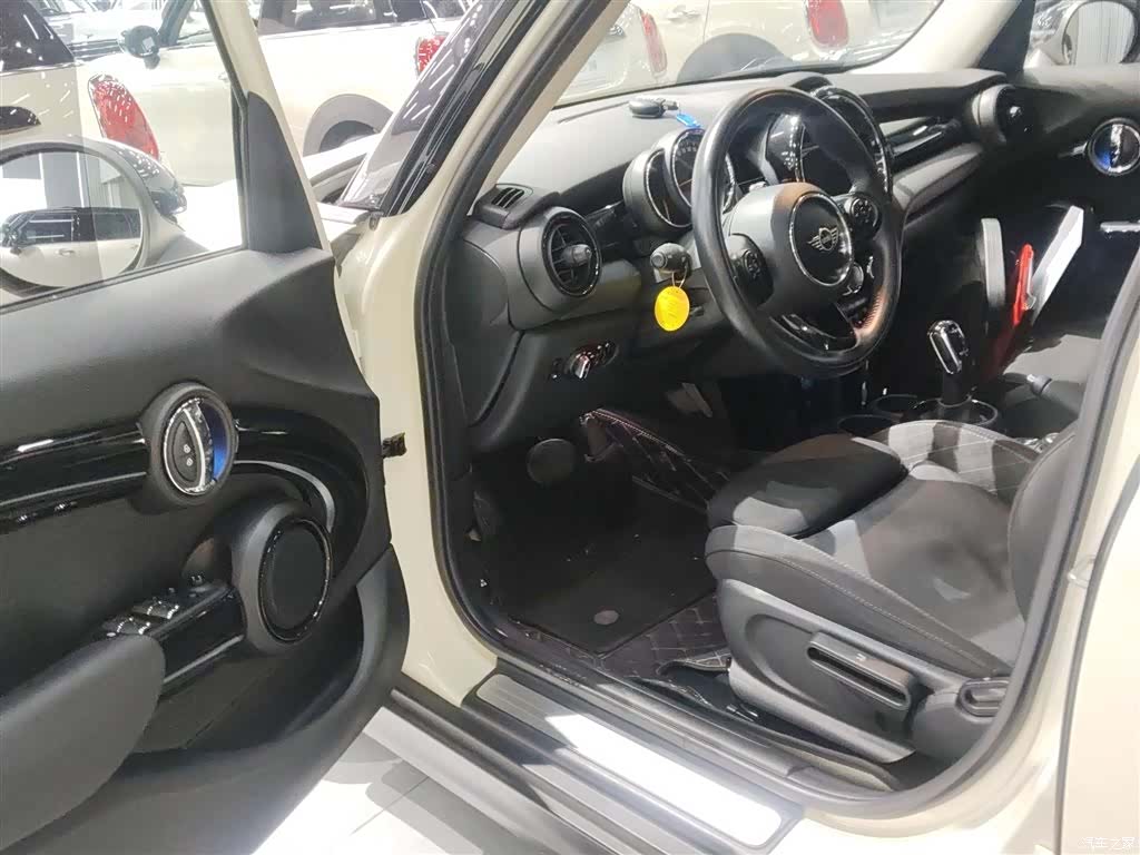 Mini Cooper, 2019 12