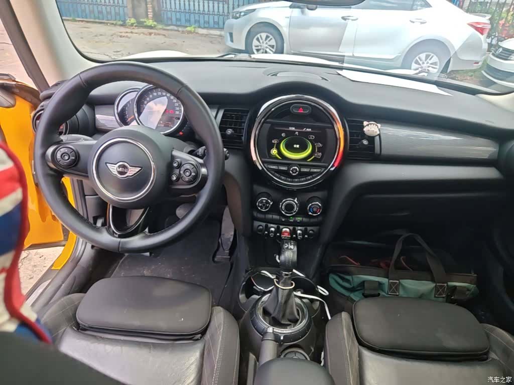 Mini Cooper, 2016 10