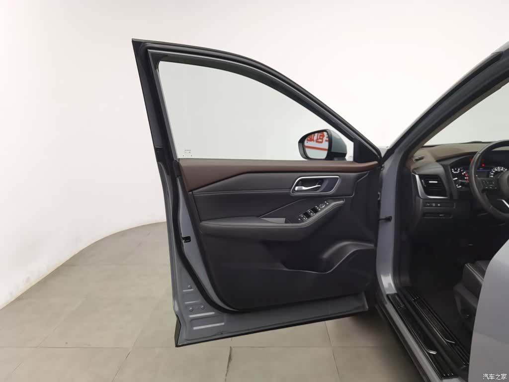 Nissan X-Trail, 2022 8