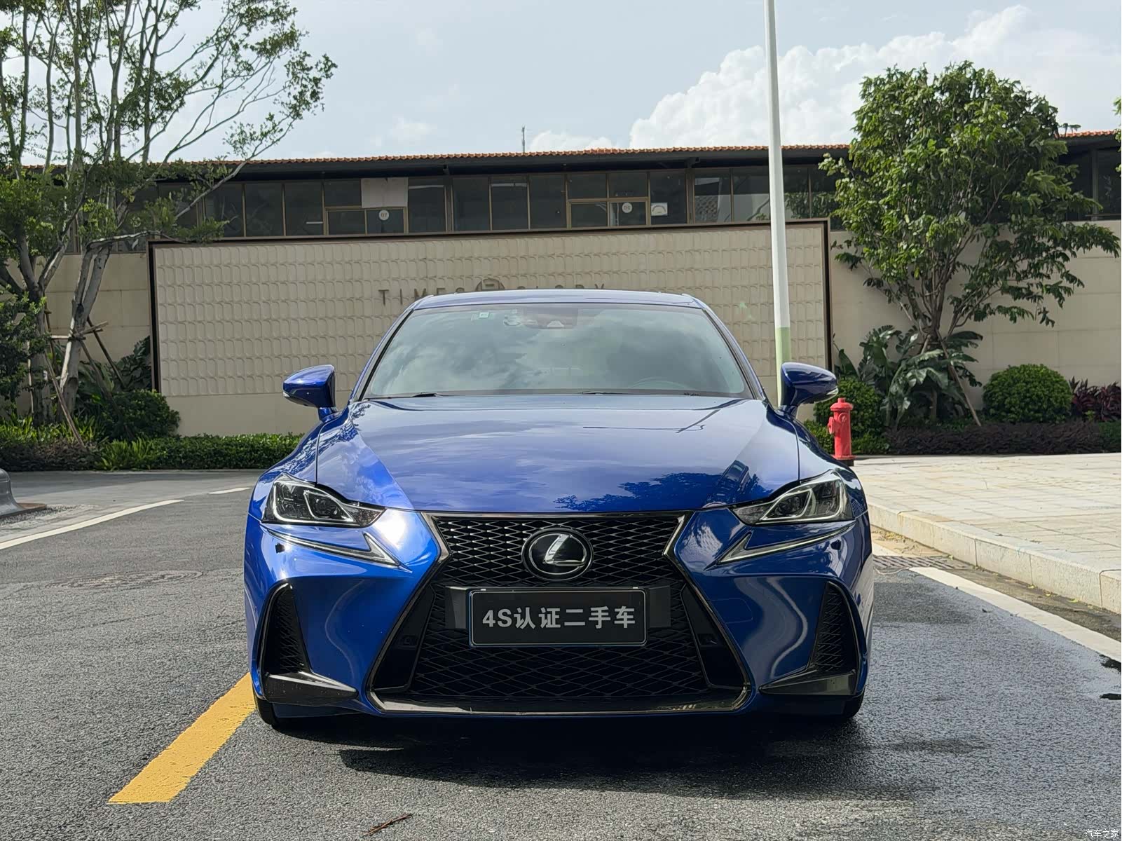 Lexus IS, 2018 3