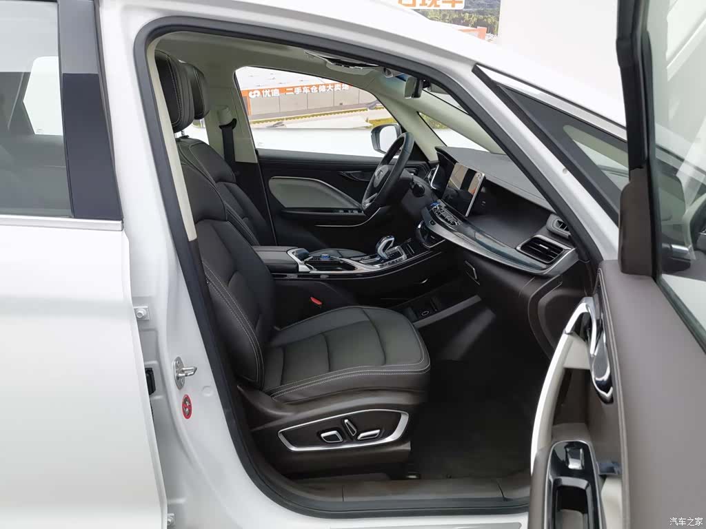 Geely Jiaji, 2019 23