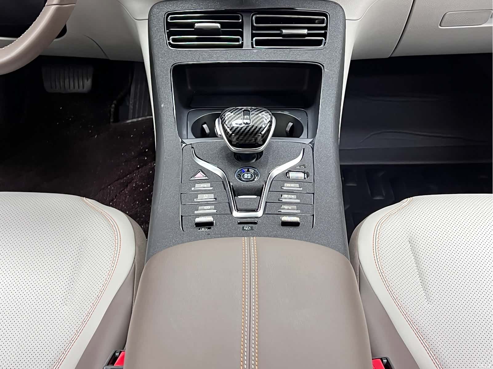 BYD Qin, 2024 22