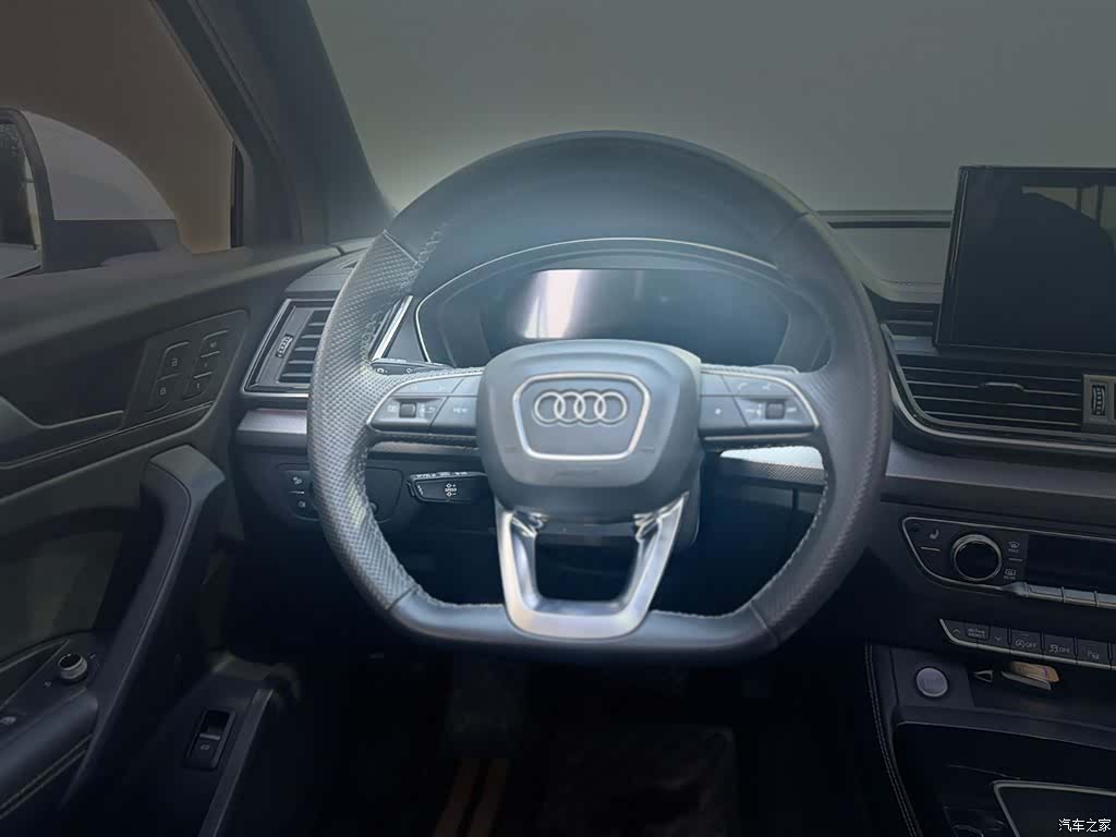 Audi Q5L, 2023 12