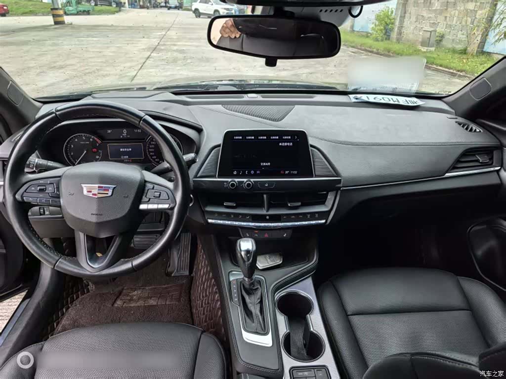 Cadillac CT4, 2023 11