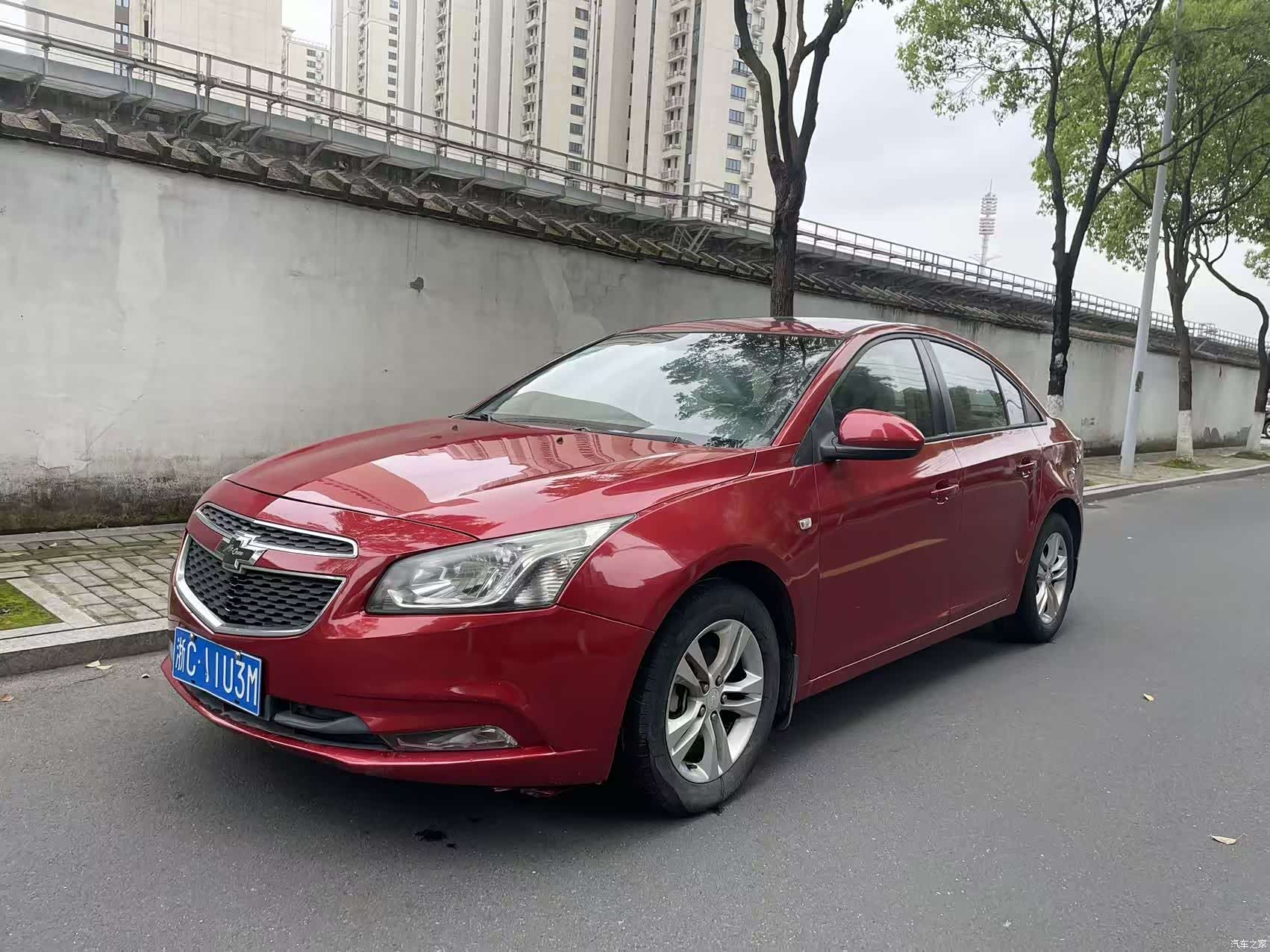 Chevrolet SE, 2015 1