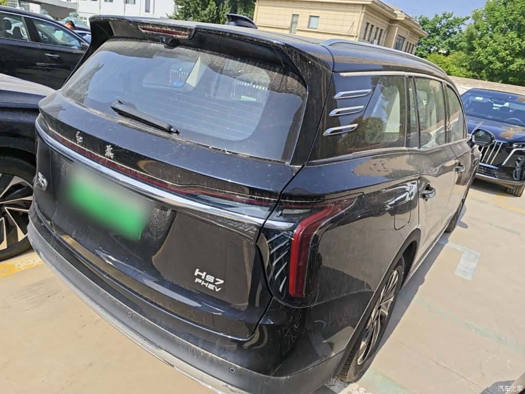 Hongqi HS7, 2024 7
