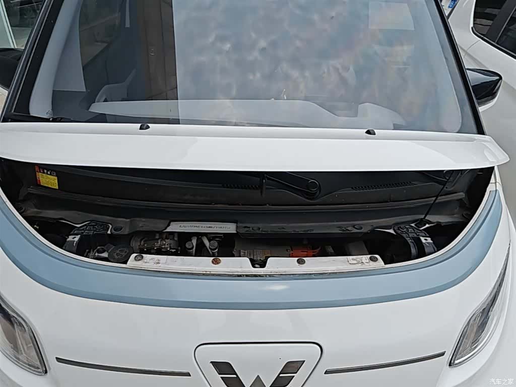Wuling NanoEV, 2022 20