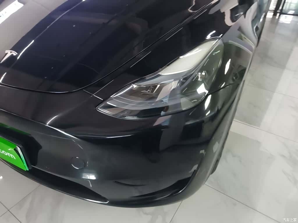 Tesla Model Y, 2023 24