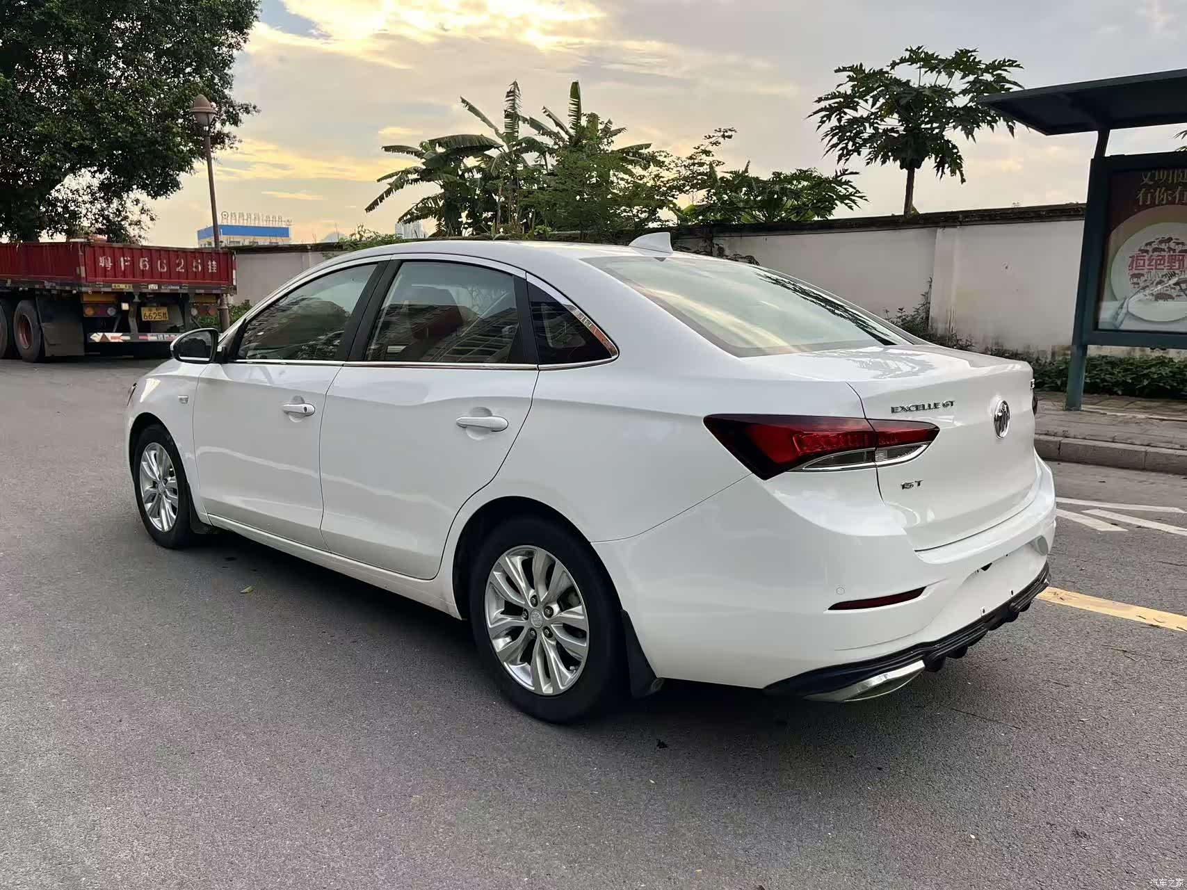 Buick V, 2019 4