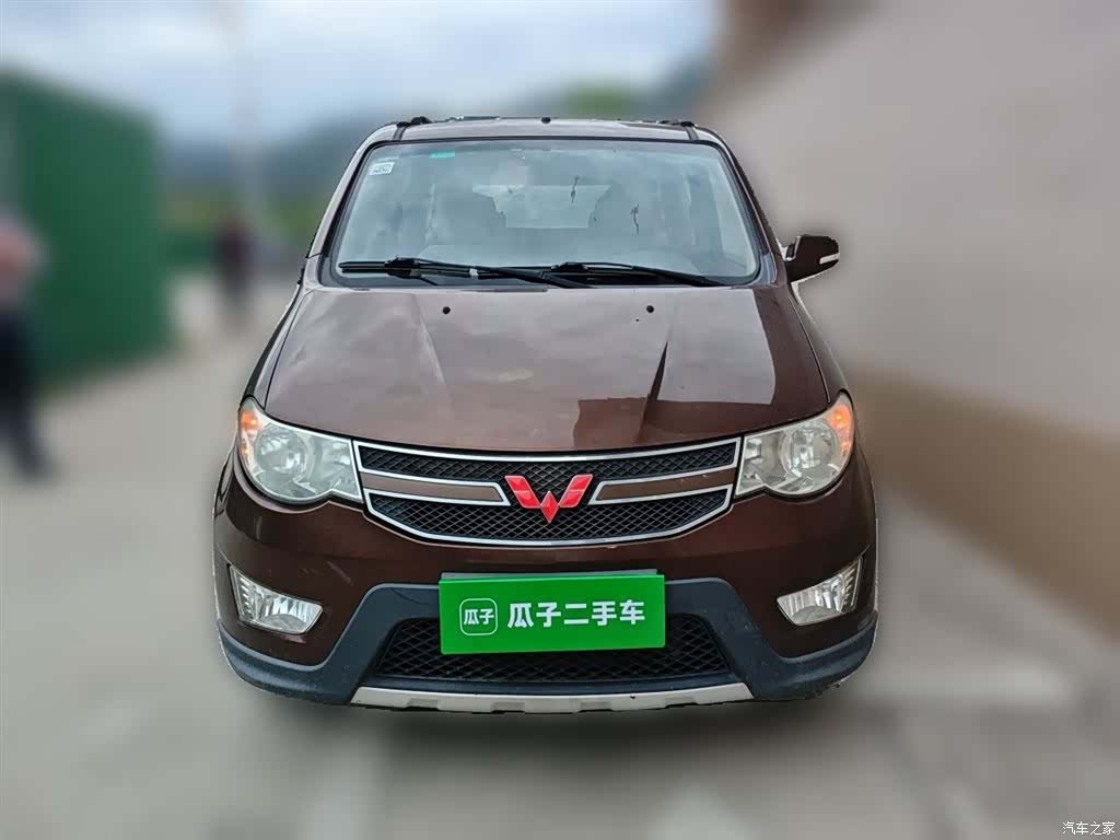 Wuling Hongguang, 2015 24