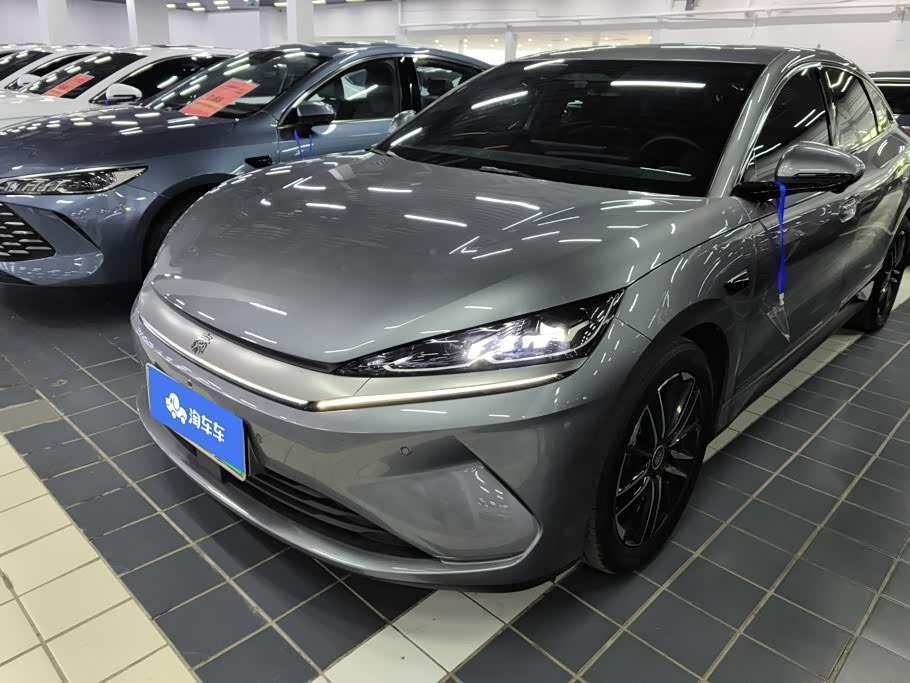 BYD Qin L