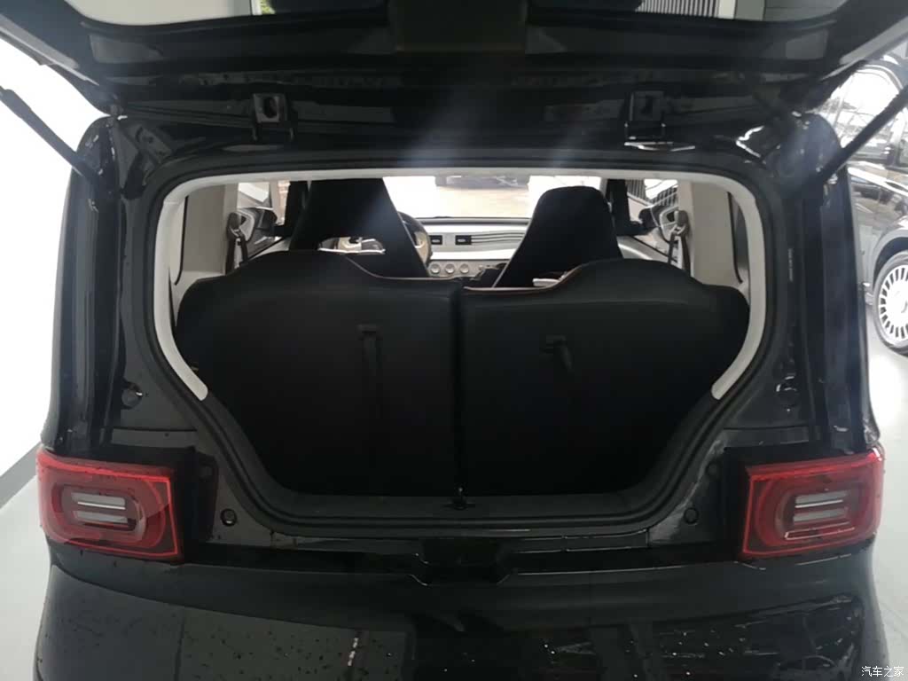 Wuling MINIEV, 2022 19