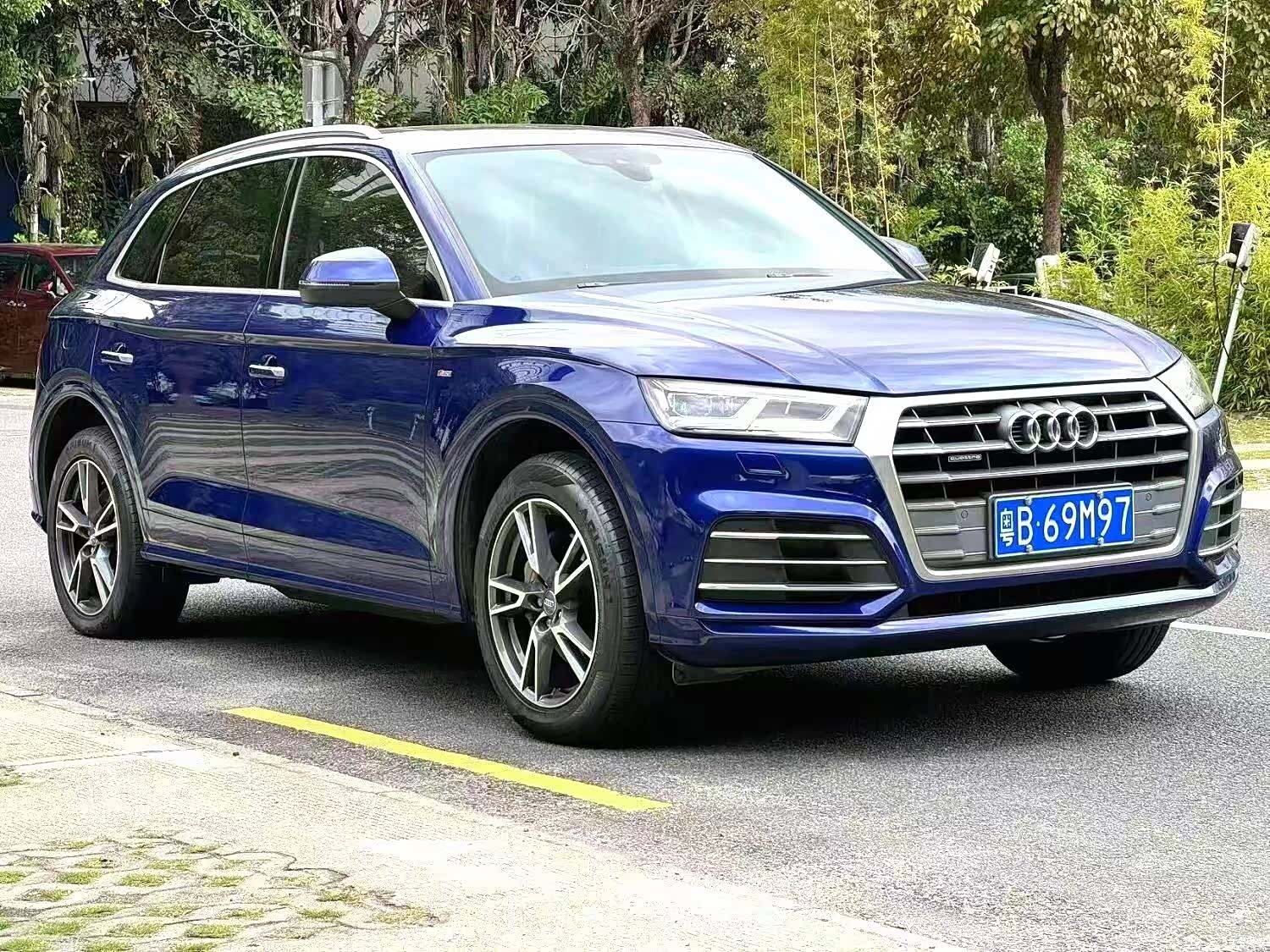 Audi Q5L, 2019 3