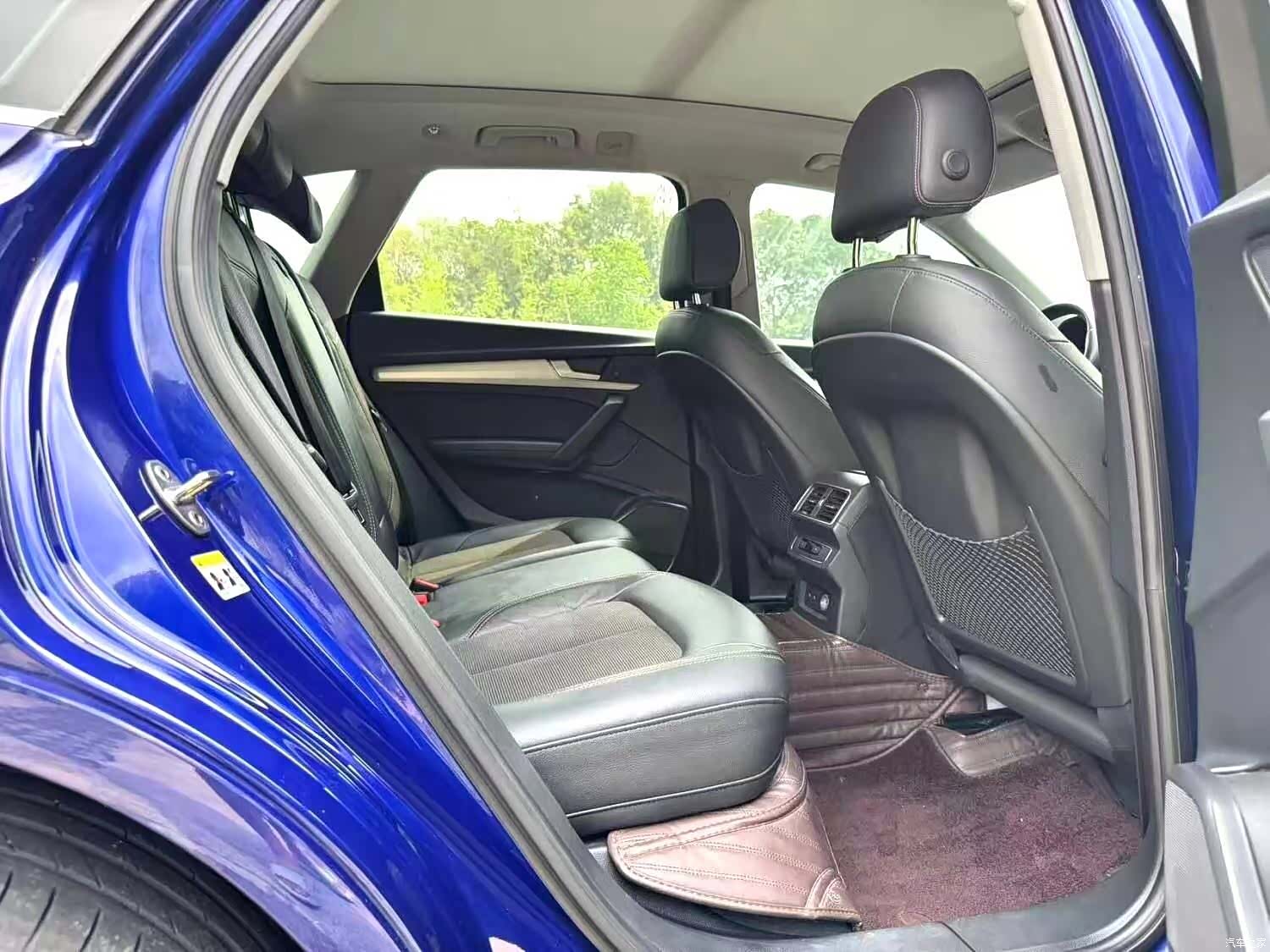 Audi Q5L, 2019 10