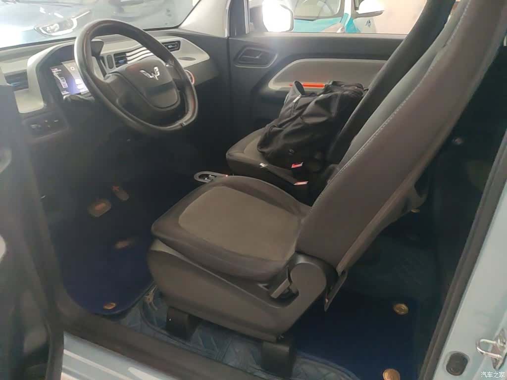 Wuling MINIEV, 2022 15