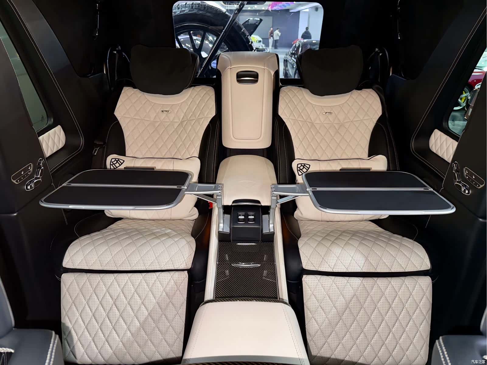 Mercedes-Benz G-Class, 2018 15