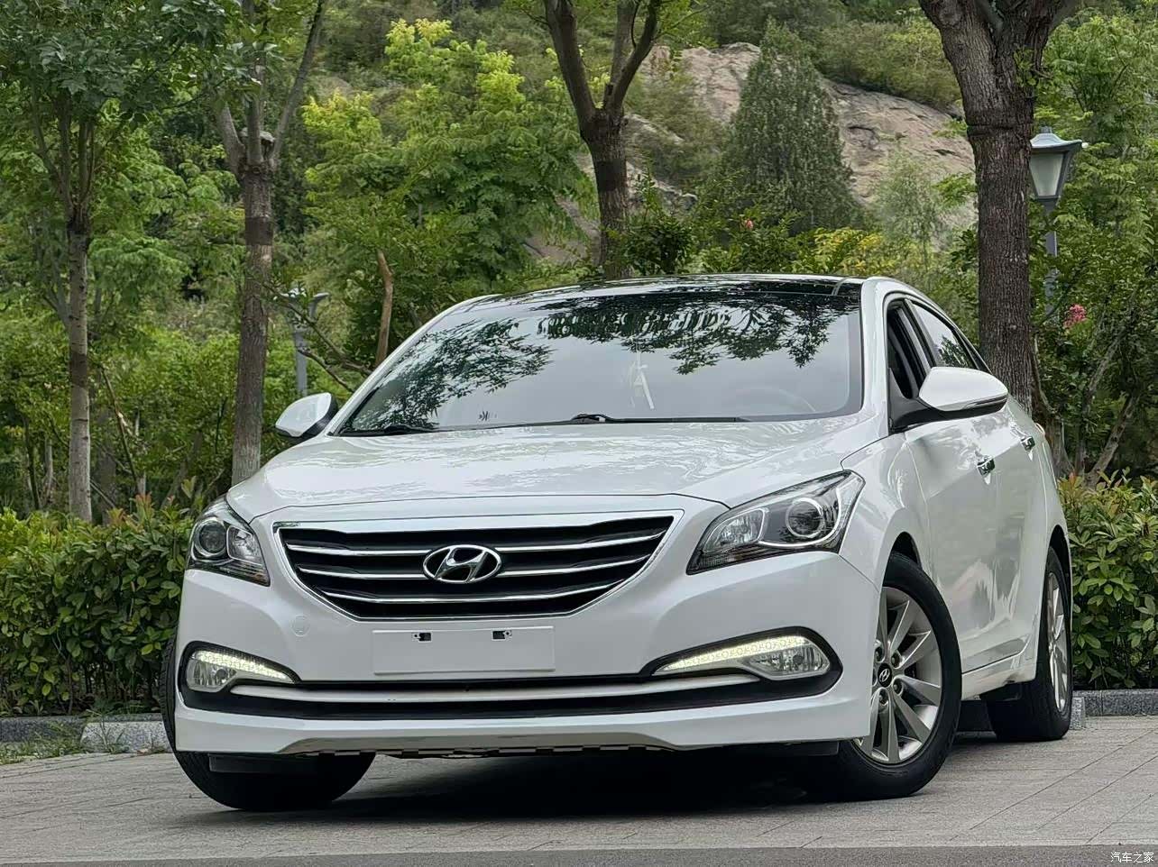 Hyundai GLS, 2015 1