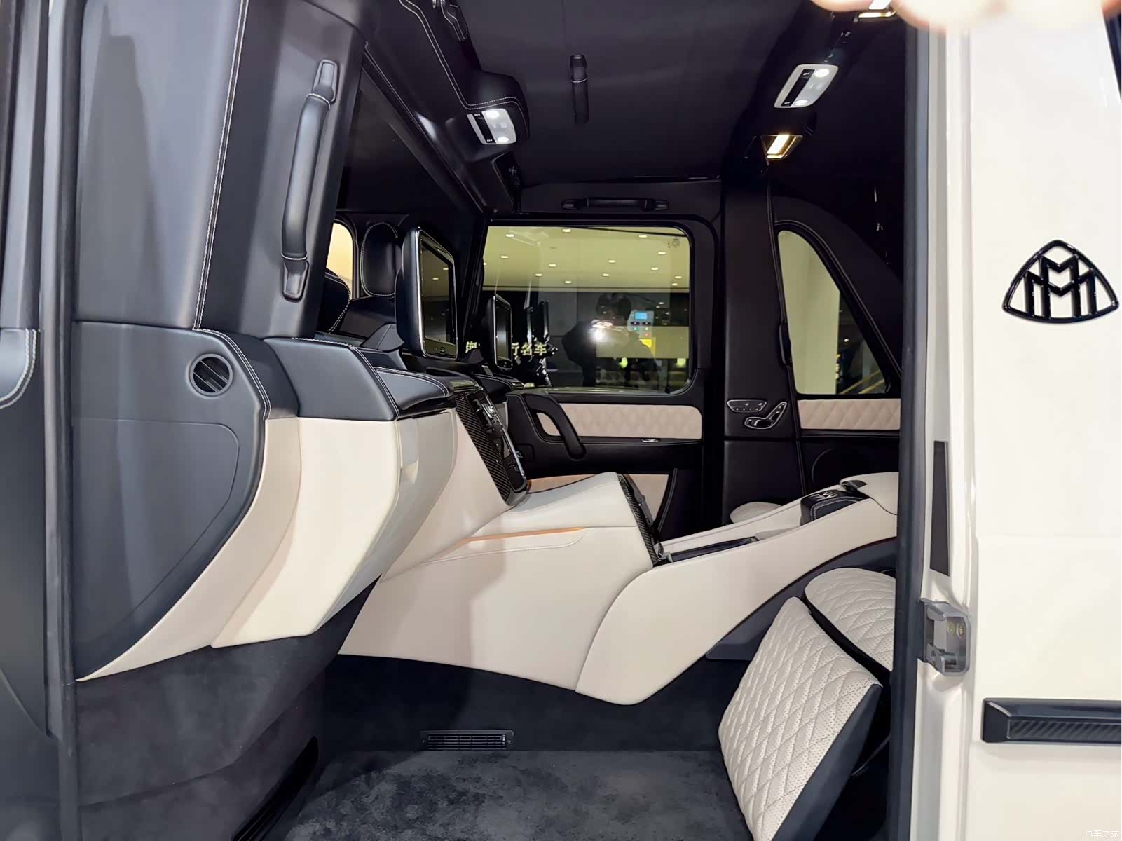 Mercedes-Benz G-Class, 2018 17
