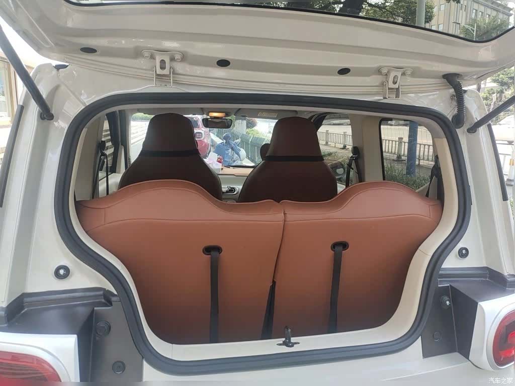 Wuling MINIEV, 2025 10