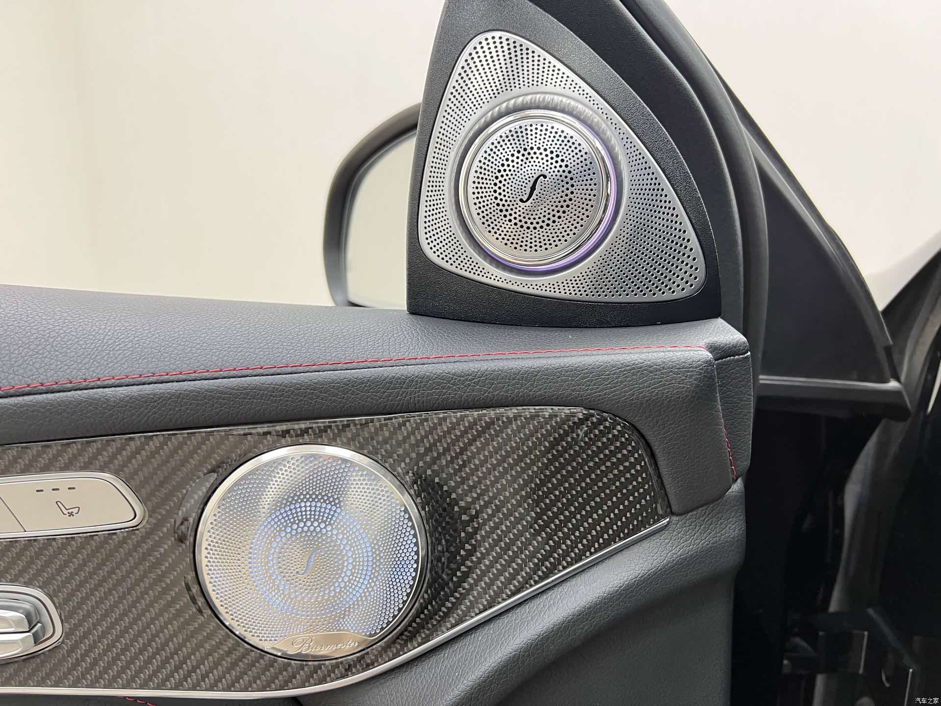 Mercedes-Benz GLC, 2019 13