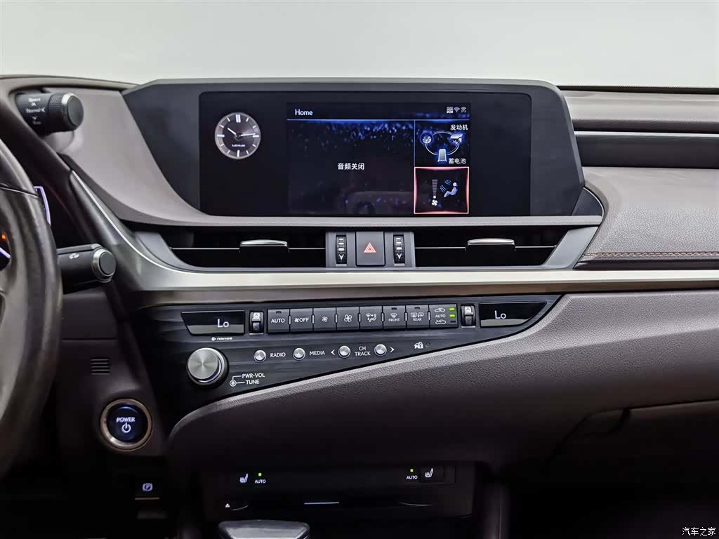 Lexus ES, 2021 12