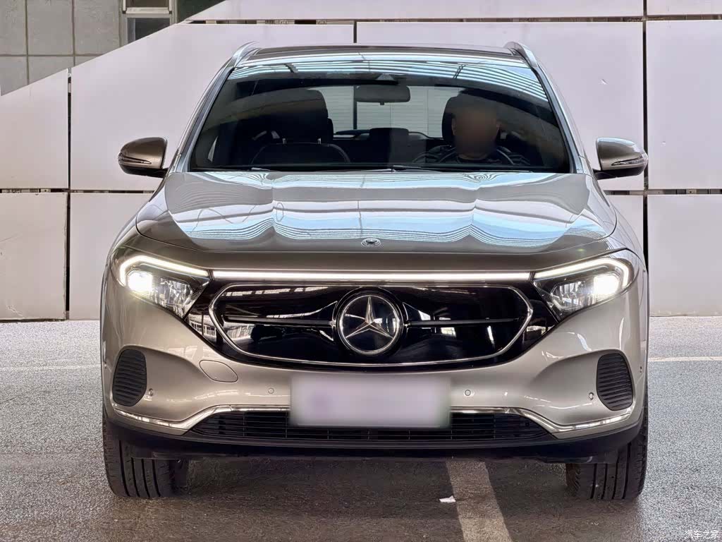 Mercedes-Benz EQA, 2023 8
