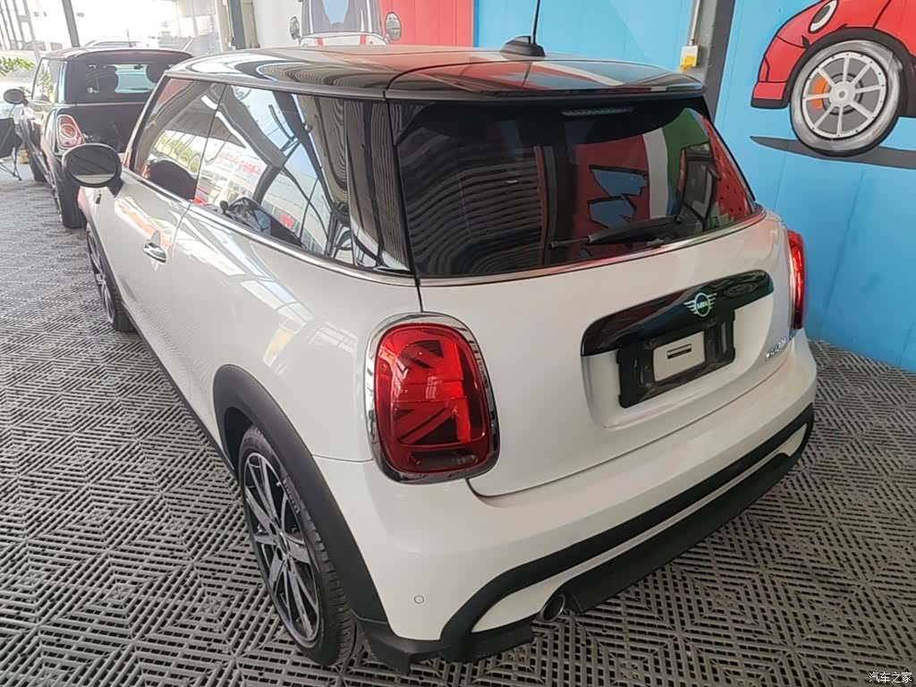 Mini Cooper, 2023 все фото