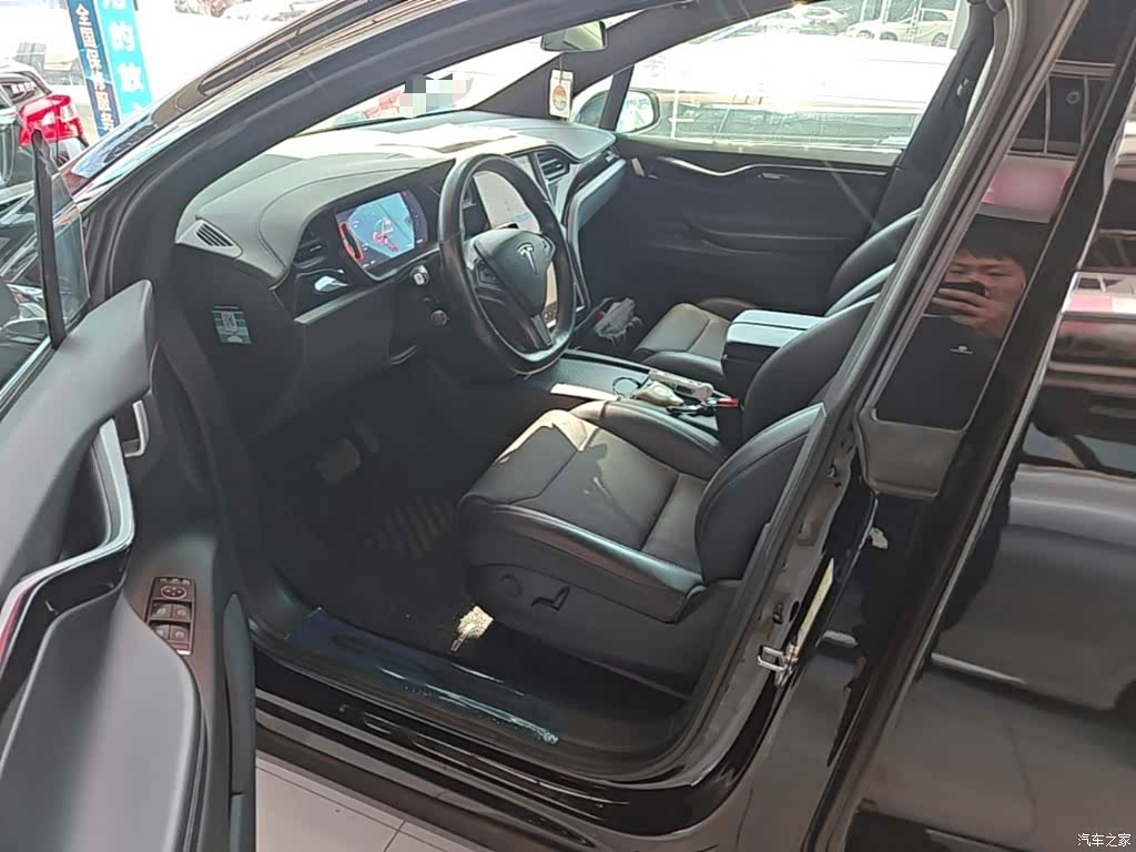 Tesla Model X, 2019 15