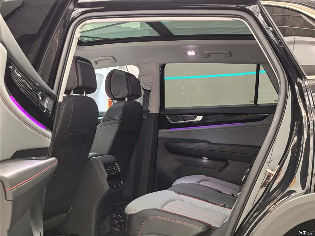Volkswagen Teramont X, 2024 7