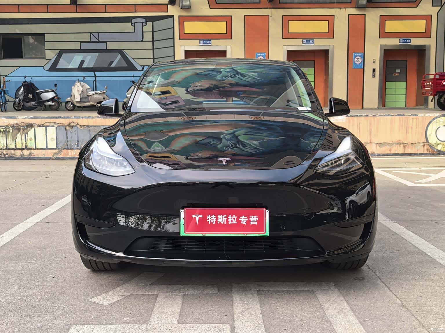 Tesla Model Y, 2023 2
