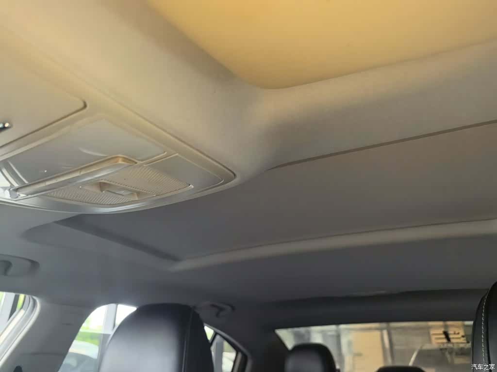 Roewe i5, 2020 18