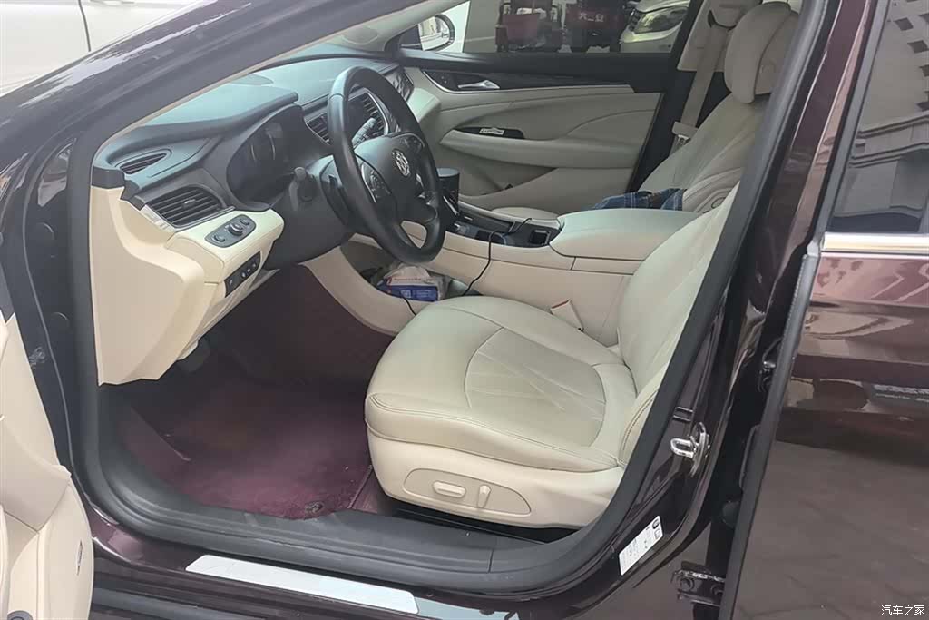 Buick LaCrosse, 2022 9