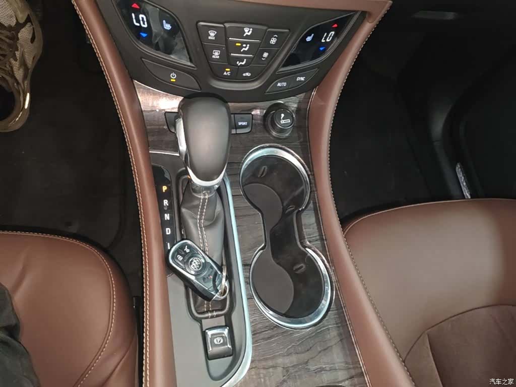 Buick Envision Plus, 2016 14