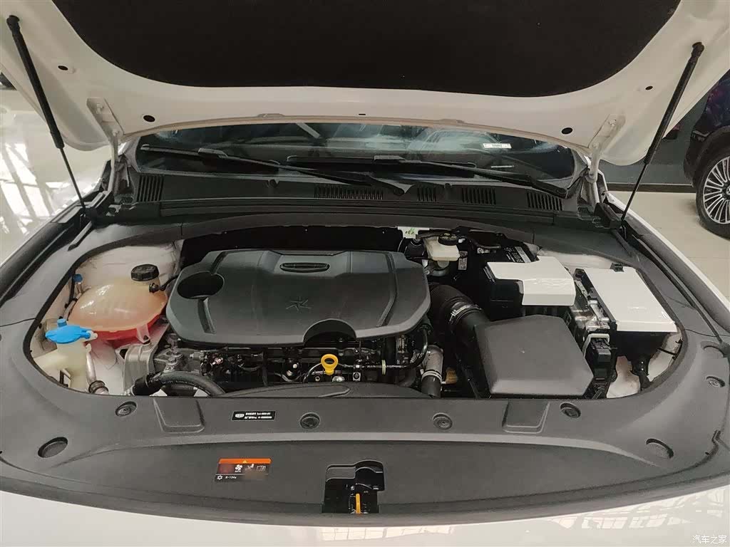 Geely Preface, 2024 16