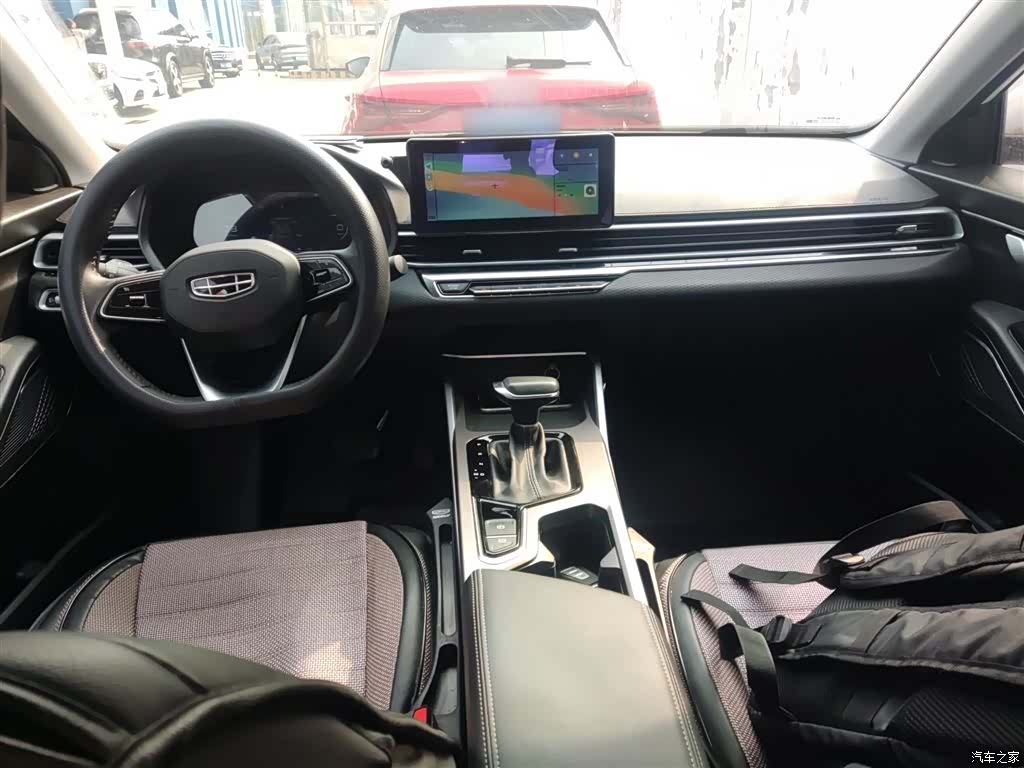 Geely Emgrand, 2021 10