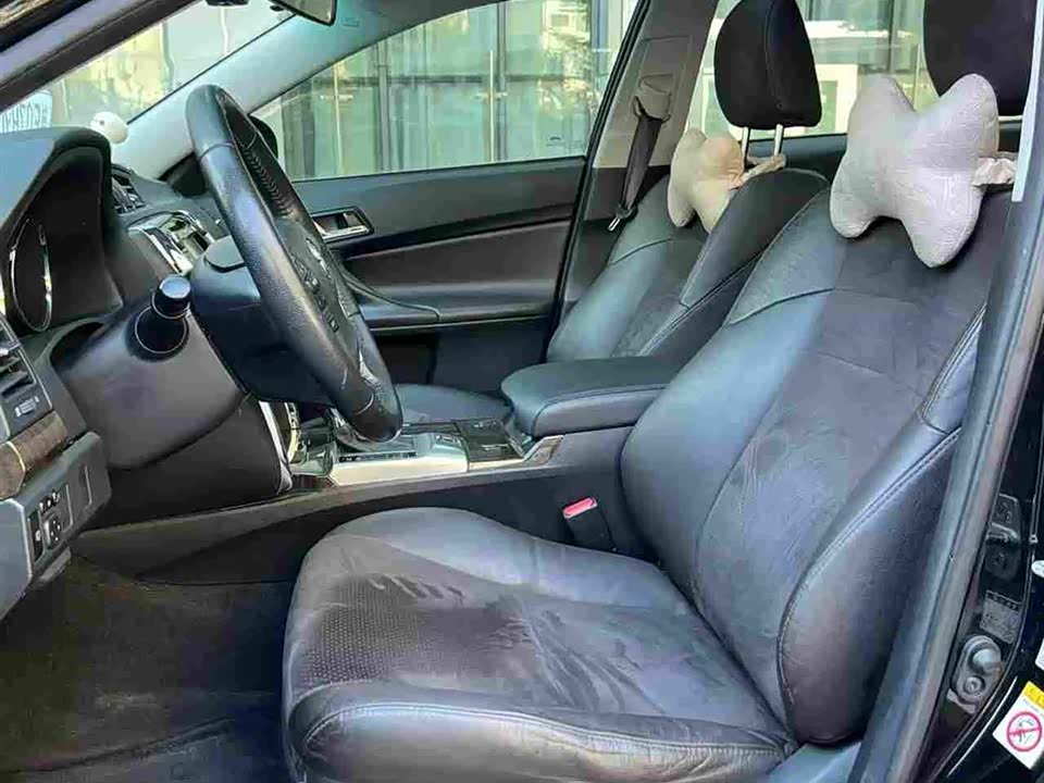 Toyota Reiz Toyota Reiz