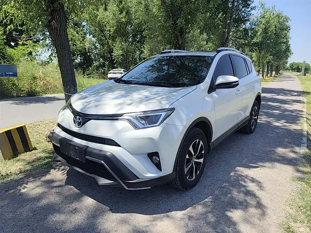 Toyota RAV4, 2019 1