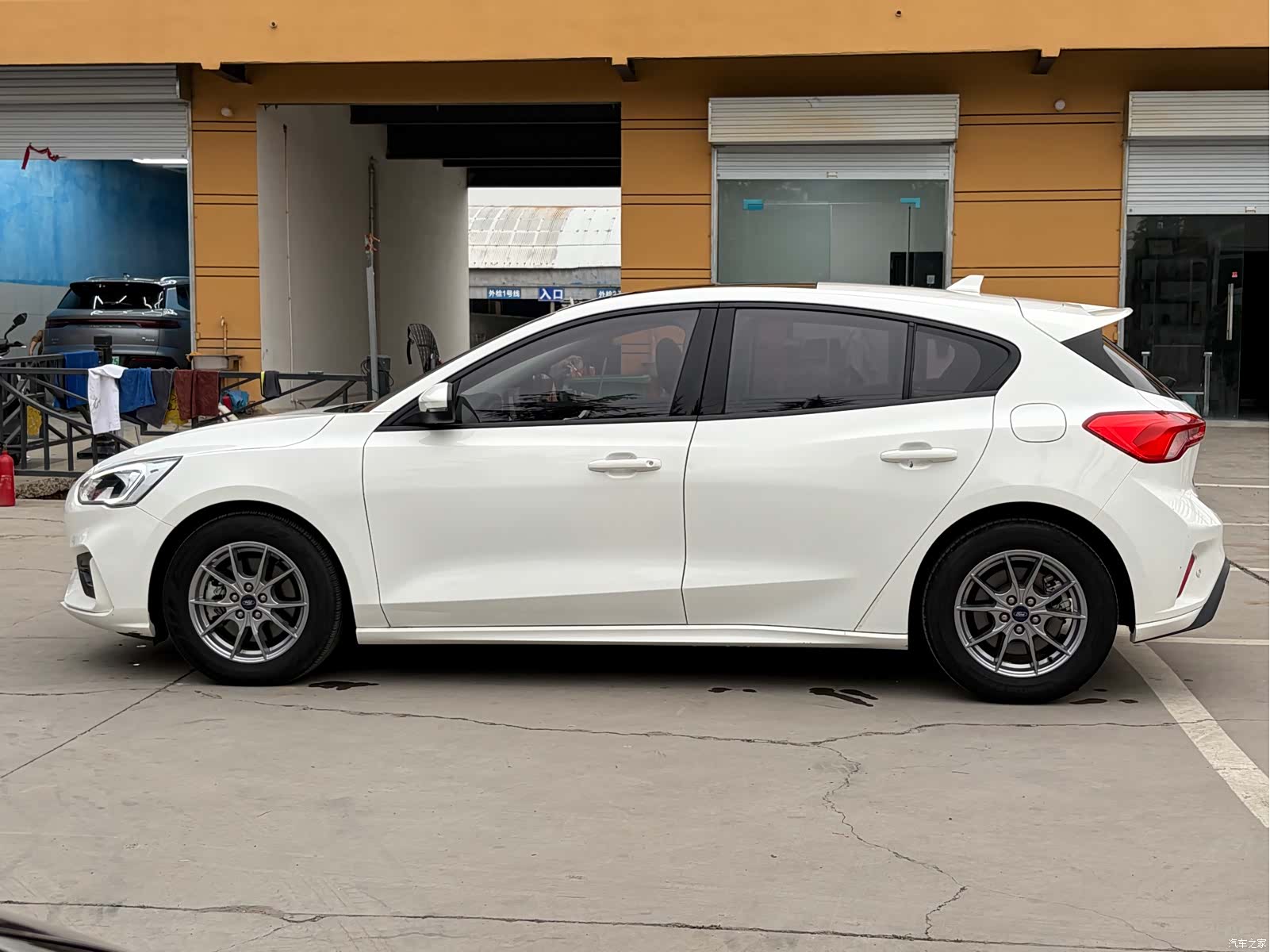 Ford Focus, 2020 15