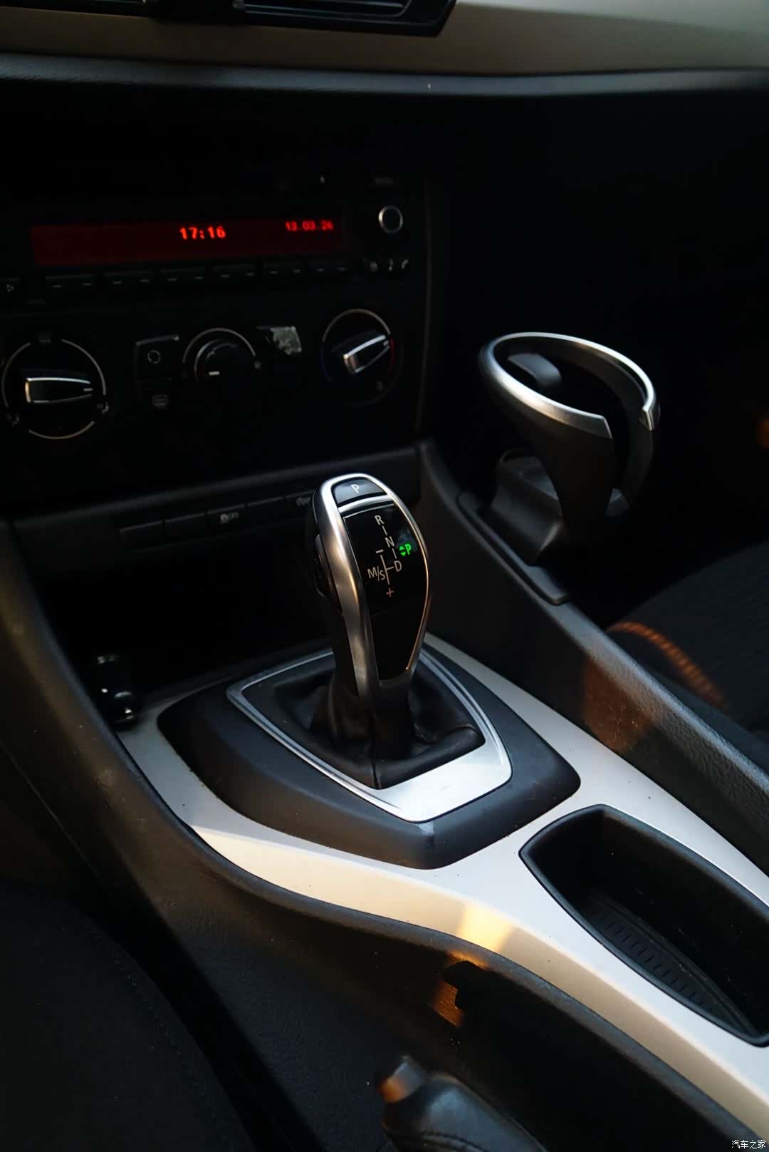 BMW X1, 2015 13