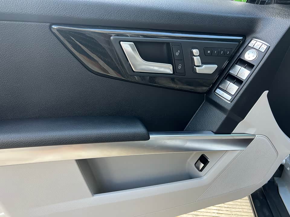 Mercedes-Benz GLK class