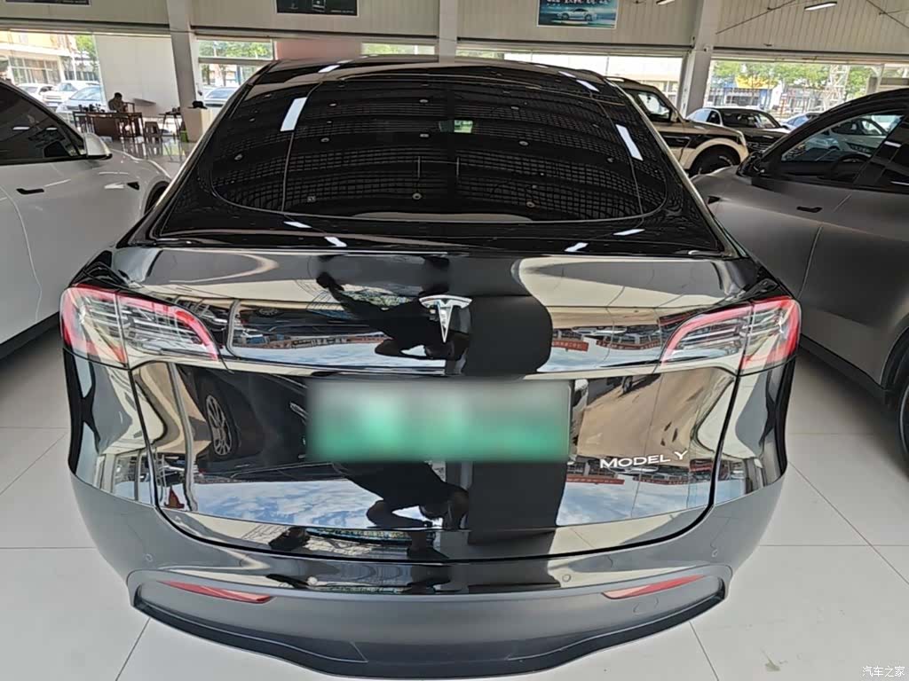Tesla Model Y, 2021 6