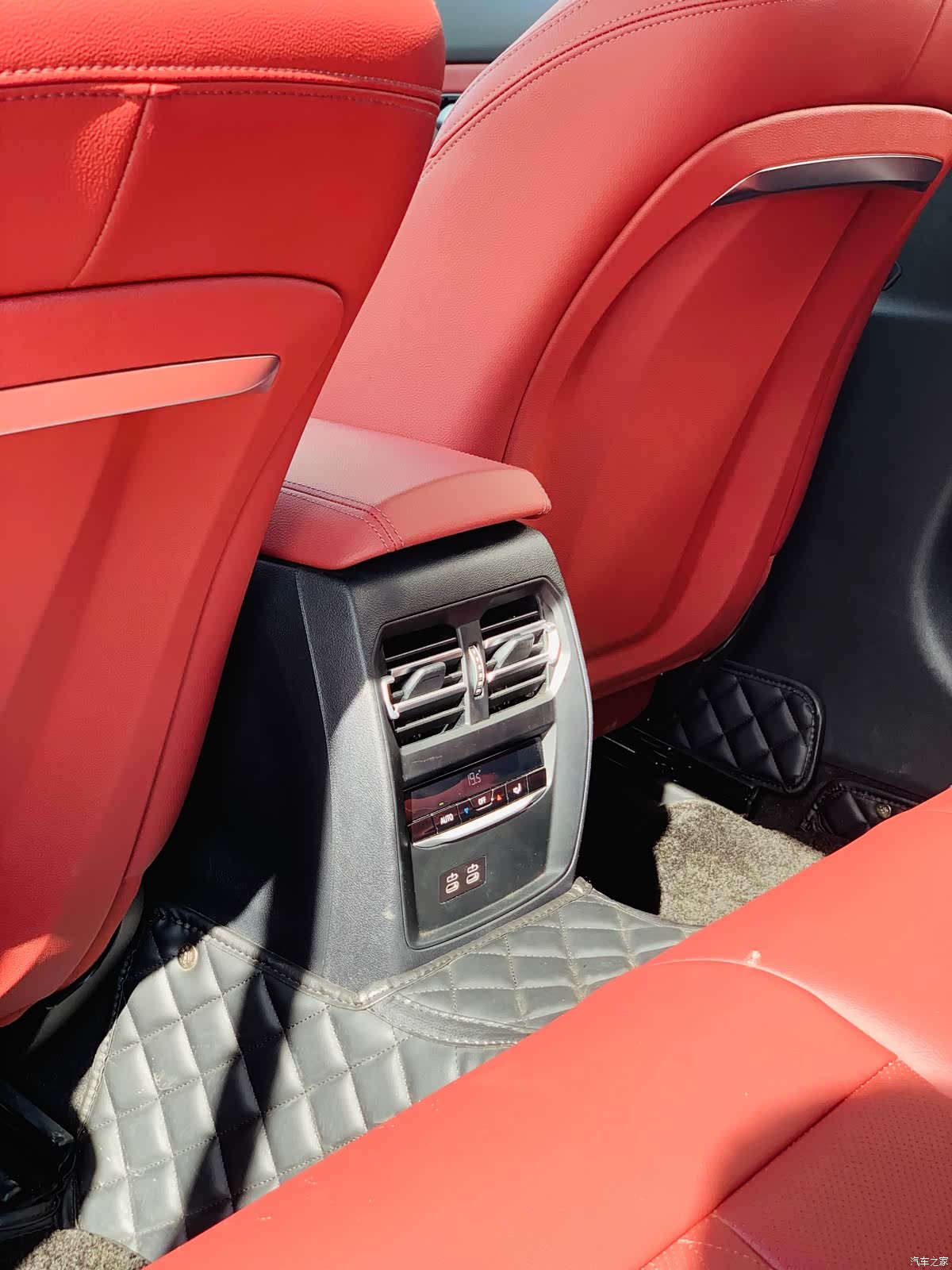 BMW 3 Series, 2023 23