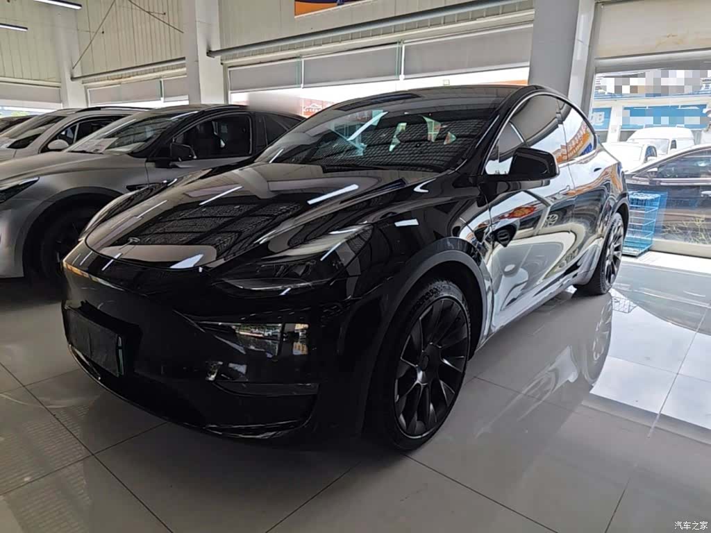 Tesla Model Y, 2021 2