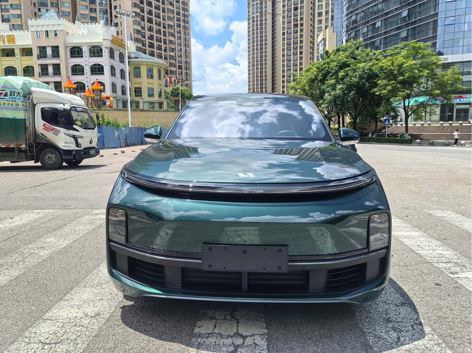 Li Auto L8, 2023 2