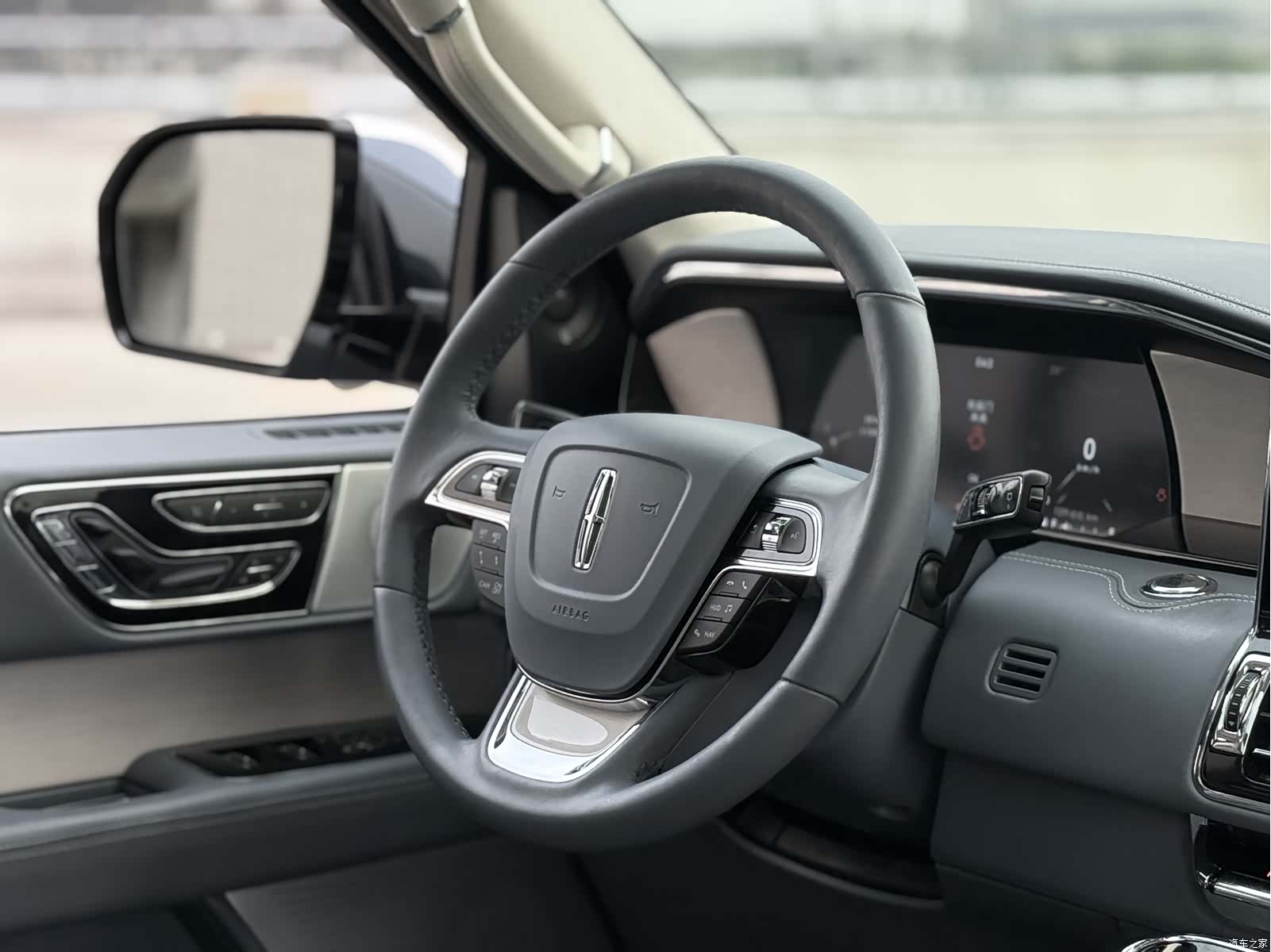 Lincoln Navigator, 2022 9