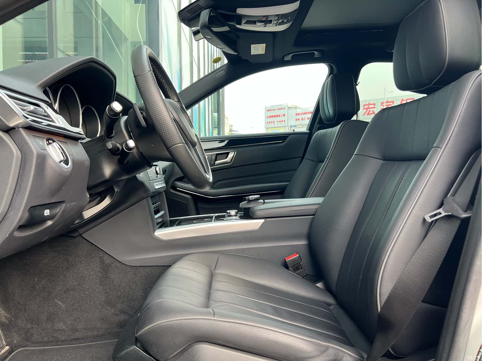Mercedes-Benz E-Class, 2016 15